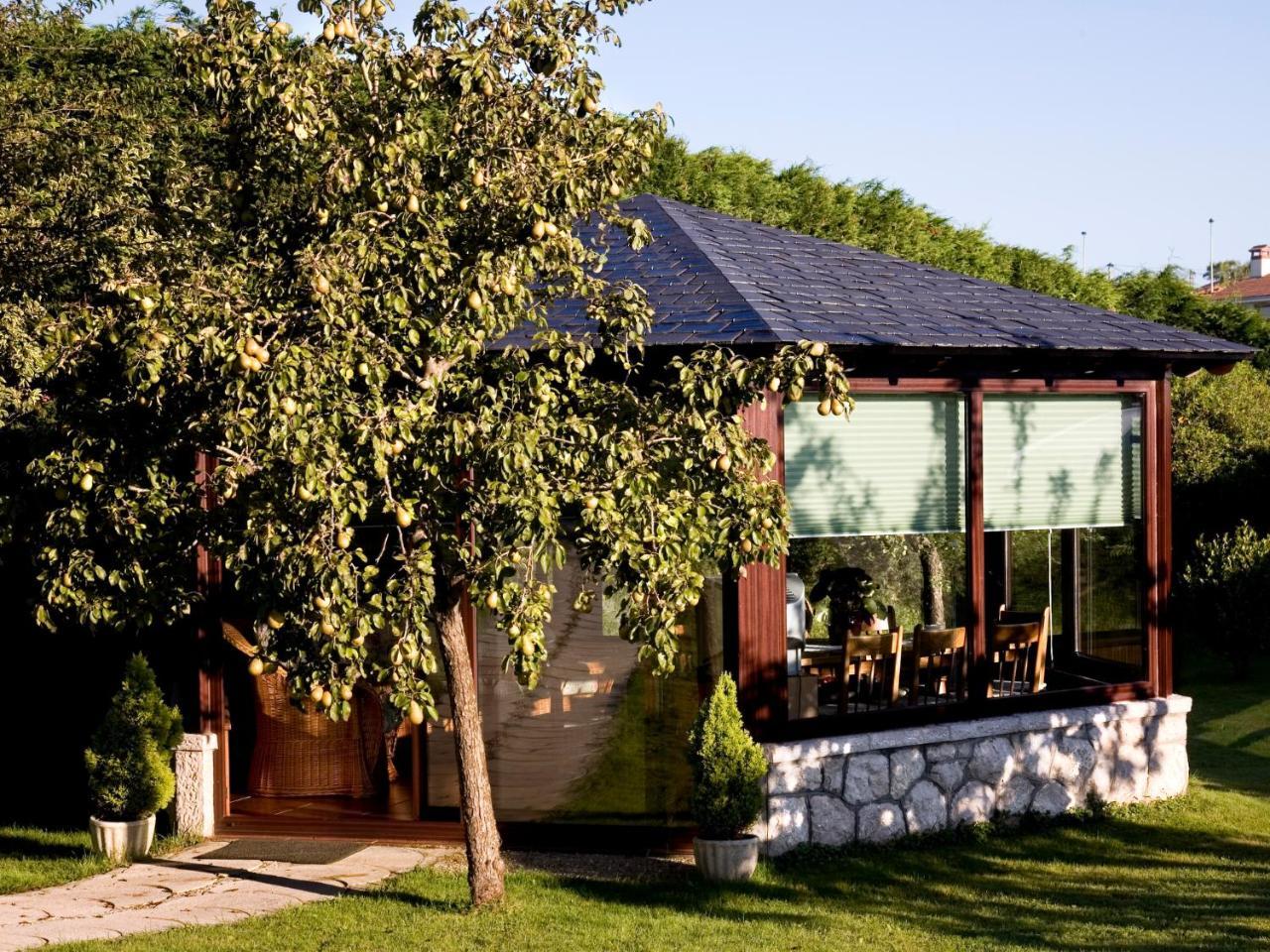 Hosteria Los Sauces Maoño Extérieur photo